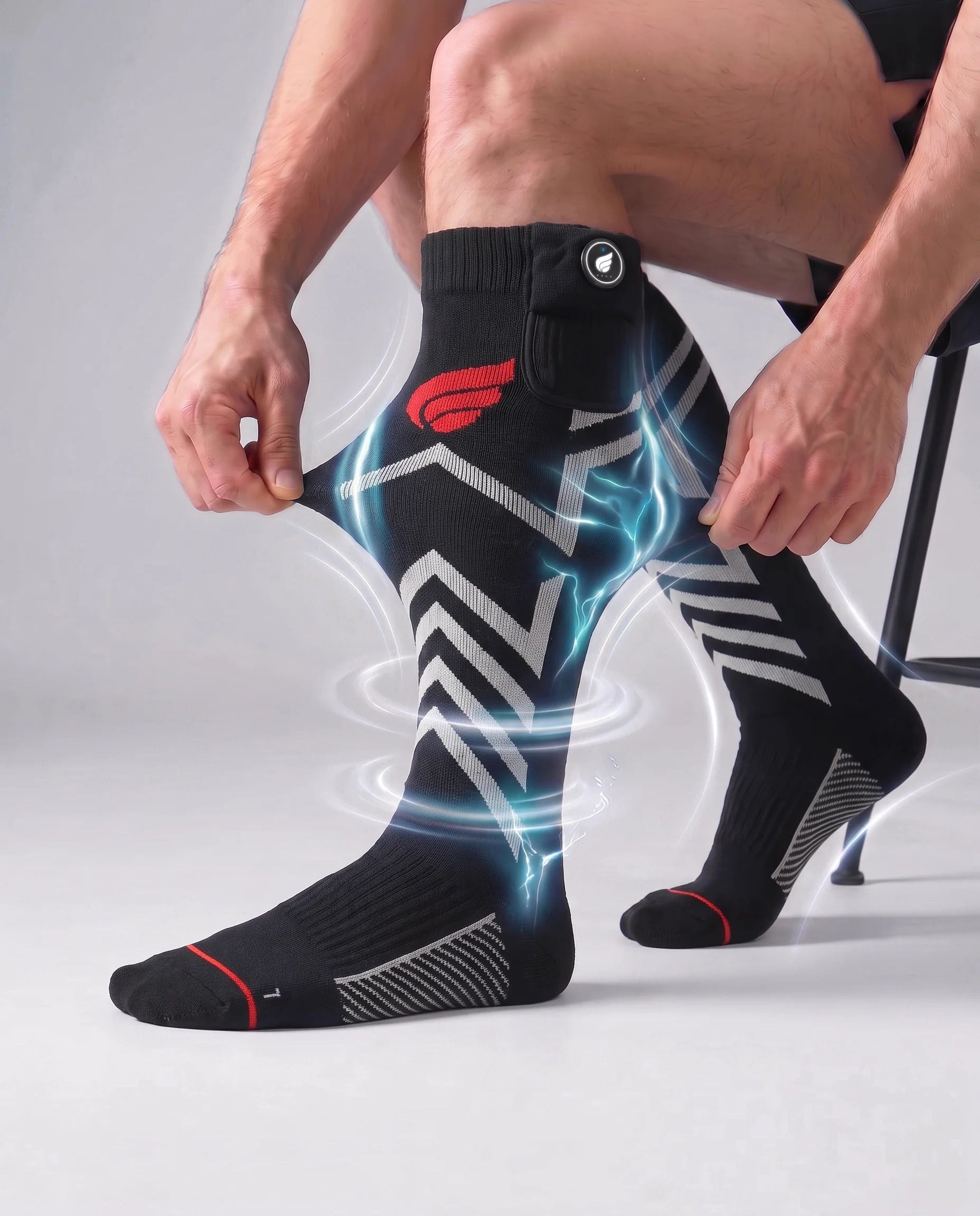 Flexible support zones on SAVIOR HEAT Silverline All-Around Comfort Heated Ski Socks for a secure, comfortable fit