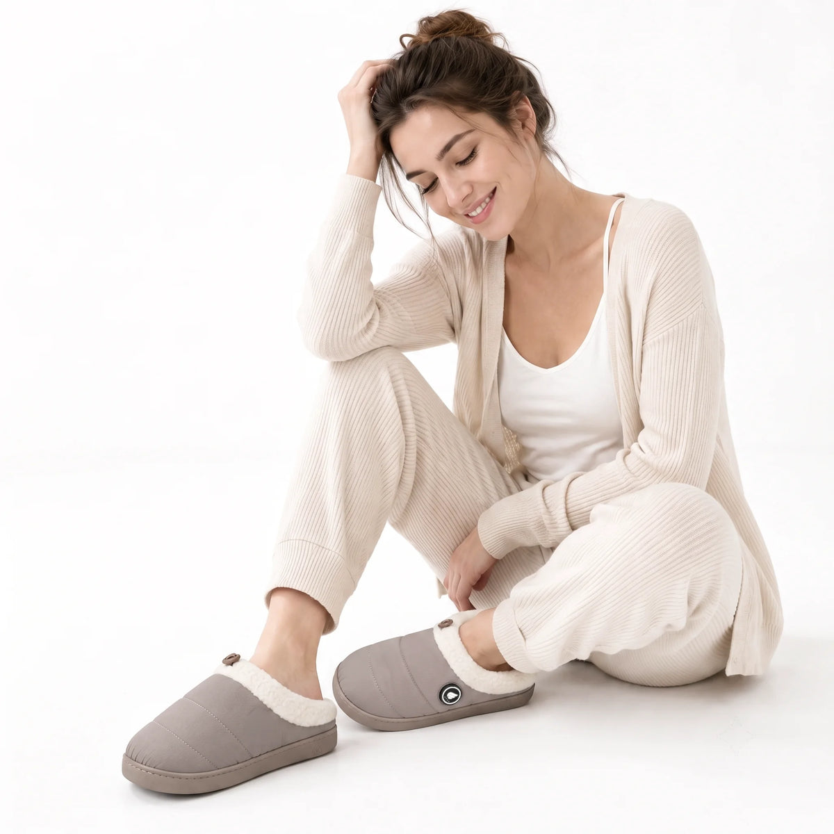 Adjustable-Cuff Heated Slippers 06